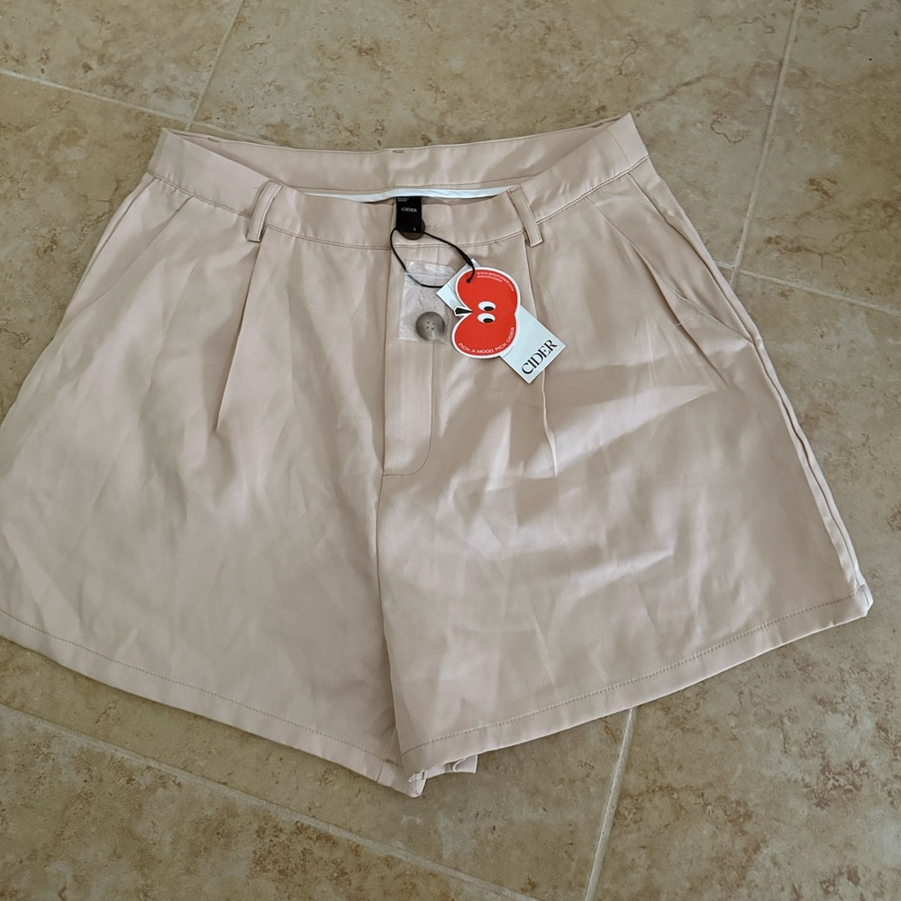 NWT Cider Shorts
